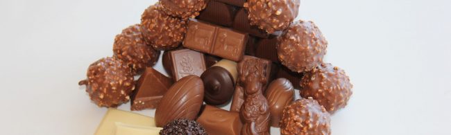 Schokoladenvielfalt: Nährstoffreiche Snacks für Sportler.